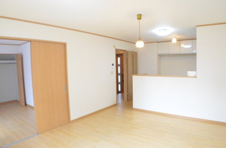 【外観】 | さいたま市西区水判土　中古戸建 | 敷地約44坪、カースペース２台。お庭もあるゆったりしたお家です。