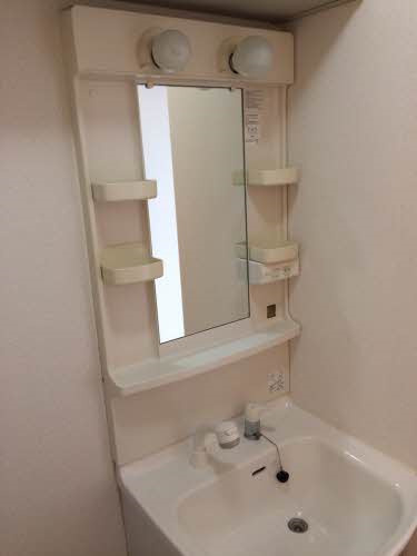 ファミーユワイズの洗面所