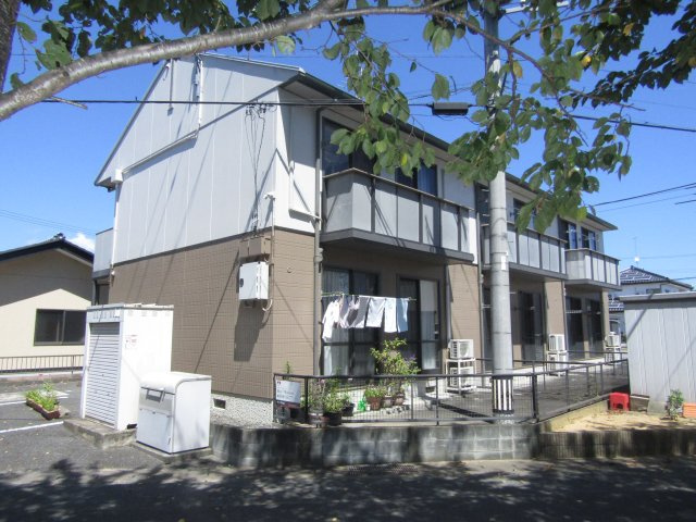 ファミーユワイズ