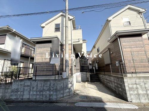 【外観】 | 【仲介手数料０円】伊勢原市高森台1丁目　中古一戸建て | 伊勢原市高森台1丁目　中古一戸建て