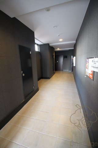 ラヴィータ西梅田のロビー