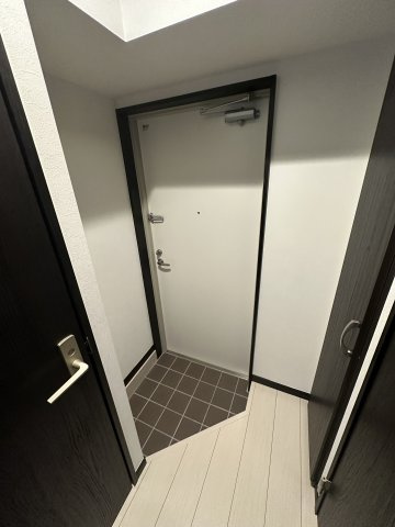 【玄関】
