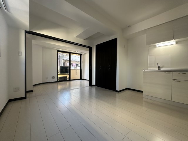 【居間・リビング】