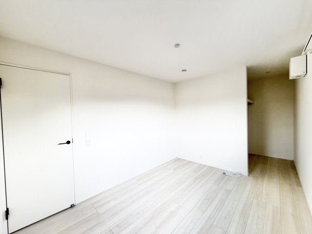 Sumai-to四街道市千代田の内装|明るい色調の室内です