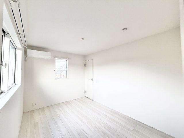 Sumai-to四街道市千代田の内装|明るい色調の室内です