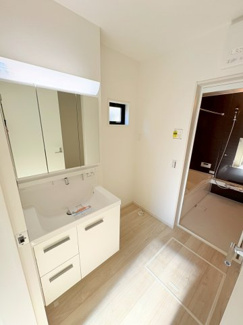【独立洗面台】 | 狭山市柏原　新築分譲　西武新宿線『新狭山駅』バス8分　【柏原小学区】