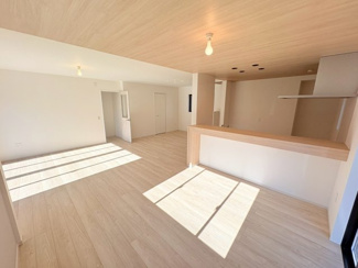 【居間・リビング】 | 狭山市柏原　新築分譲　西武新宿線『新狭山駅』バス8分　【柏原小学区】