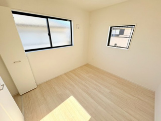 【洋室】 | 狭山市柏原　新築分譲　西武新宿線『新狭山駅』バス8分　【柏原小学区】