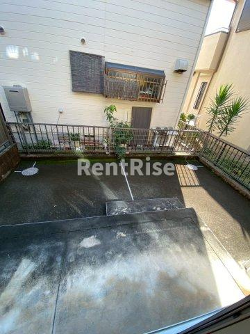 ベル ミラコスタの駐車場