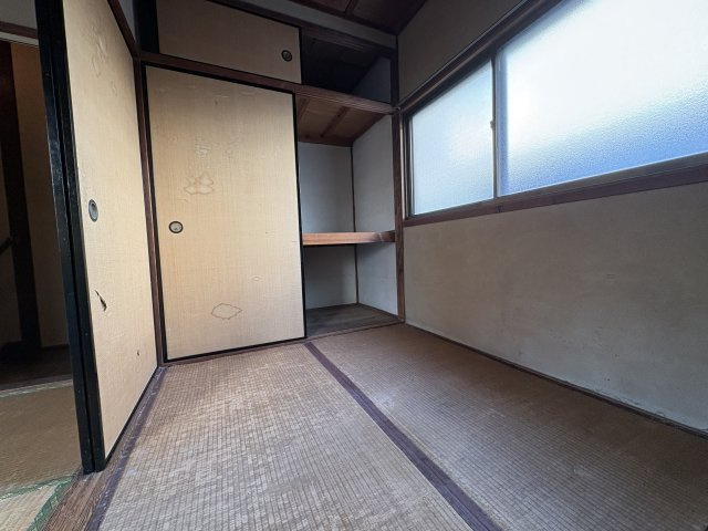 稲葉荘２丁目　中古戸建の和室