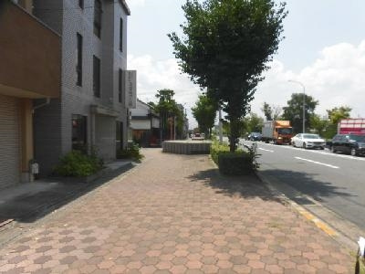 Calme五条（カルム五条）の周辺|前面道路