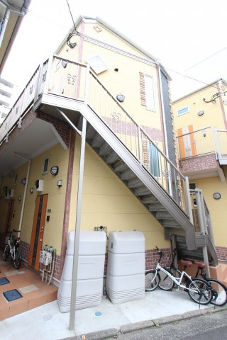 横浜セシル・キャンベル