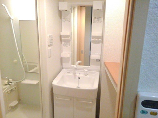 【洗面所】 | カーサリブラⅡ