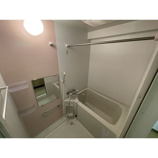 サン・東山公園ウエストの浴室