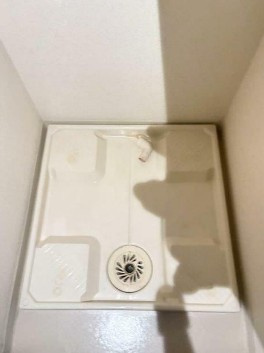 【設備】 | Pastoral Mirash | 室内洗濯機置き場。