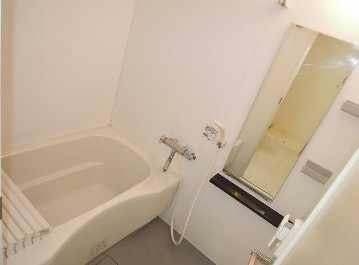 【浴室】 | Pastoral Mirash | 浴室乾燥機付きバス。