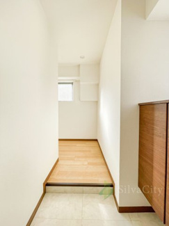 【玄関】 | 豊島サロンビル | 玄関