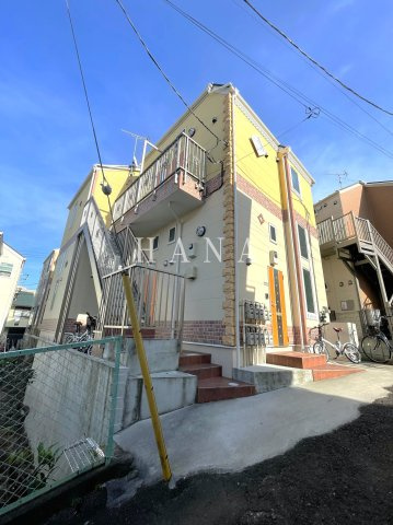 ユナイト白幡バスティーユの外観