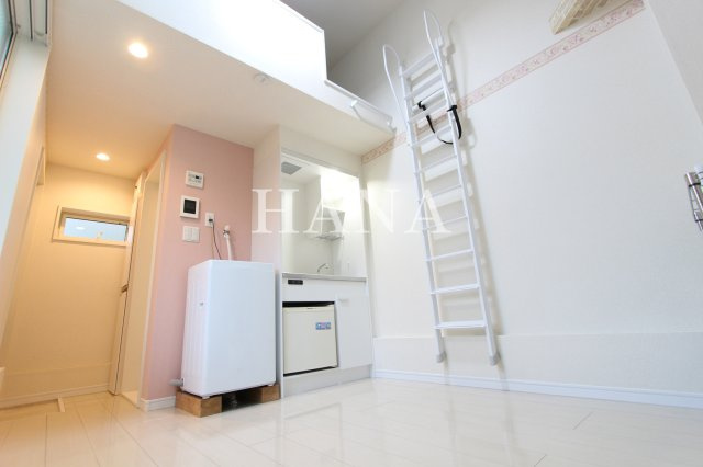 子安さくらの内装|同物件の参考写真です。