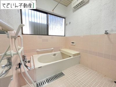 【浴室】 | 熊谷市押切　中古住宅   | 現地(2025年12月撮影)