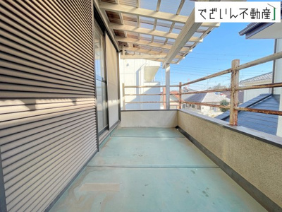 【バルコニー】 | 熊谷市押切　中古住宅   | 現地(2025年12月撮影)