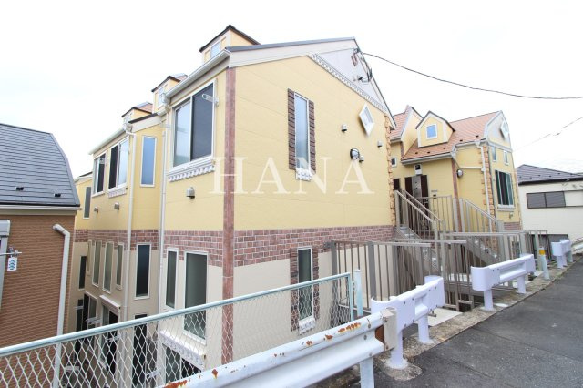 横浜市神奈川区白幡東町のアパート