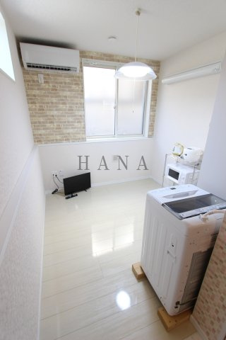 ユナイト白楽ラ・プティットの居間・リビング