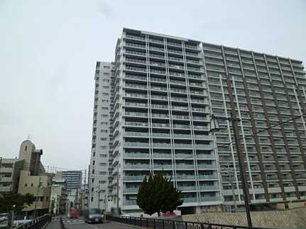 舟入本町パークハウスの外観