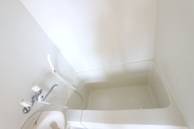 サクセス神之木台Ａ棟の浴室