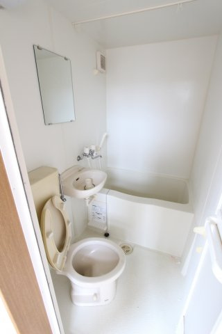 サクセス神之木台Ａ棟の浴室