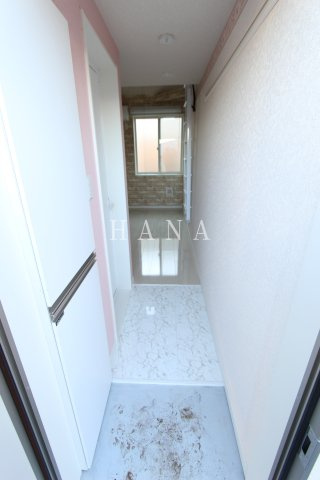 ユナイト東白楽ポルナレフのエントランス