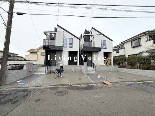 【前面道路含む現地写真】 | 【仲介手数料０円】藤沢市弥勒寺4丁目　新築一戸建て　全2棟 | 【仲介手数料０円】藤沢市弥勒寺4丁目　新築一戸建て　全2棟