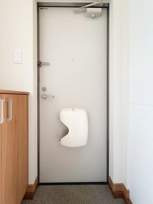 【玄関】 | ラ・ヴィール杉田