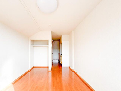 【寝室】 | ラ・ヴィール杉田