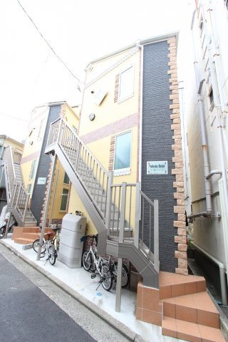 ユナイト横浜ニコラス・バトラー