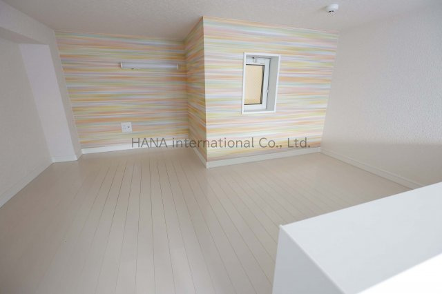 ルミエール妙蓮寺の寝室