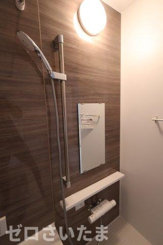 《仲介手数料無料》岩槻区本丸１丁目17-18新築一戸建てハートフルタウンの浴室