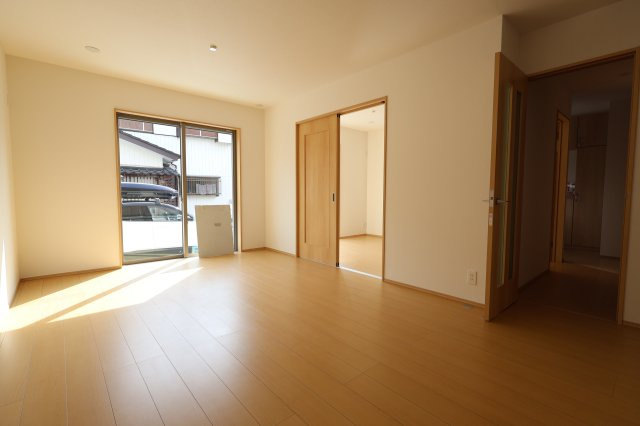 《仲介手数料無料》岩槻区本丸１丁目17-18新築一戸建てハートフルタウンの外観