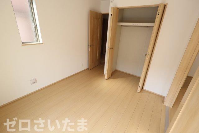 《仲介手数料無料》岩槻区本丸１丁目17-18新築一戸建てハートフルタウンの洋室