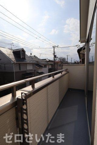 《仲介手数料無料》岩槻区本丸１丁目17-18新築一戸建てハートフルタウンのバルコニー