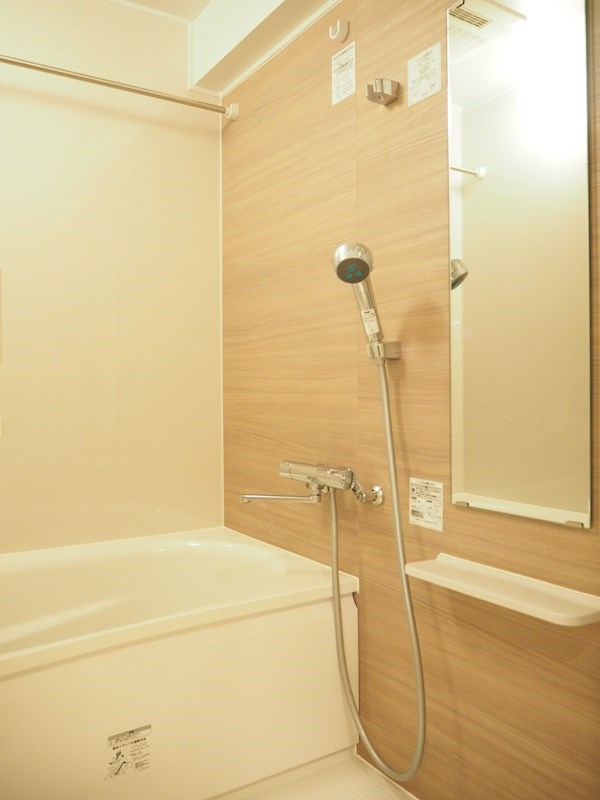 ルーブル住吉弐番館の浴室