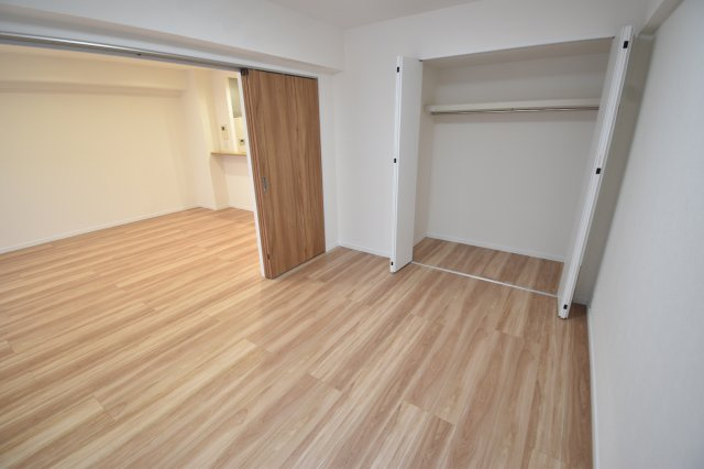 サンシティ鳥飼の洋室