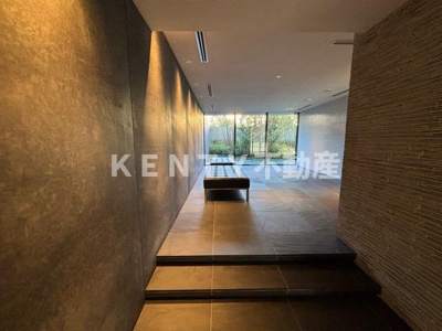 【エントランス】 | シーズンフラッツ大井町 | 清潔なエントランスです