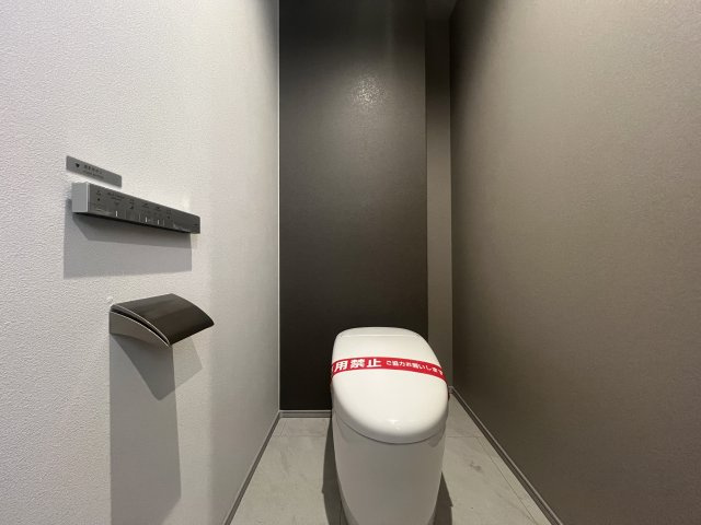 見た目も中身も強さもあるハイスペック戸建【神奈川区青木町新築戸建】のトイレ|トイレも気になるポイント