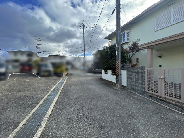 箕面市新稲６丁目　中古戸建