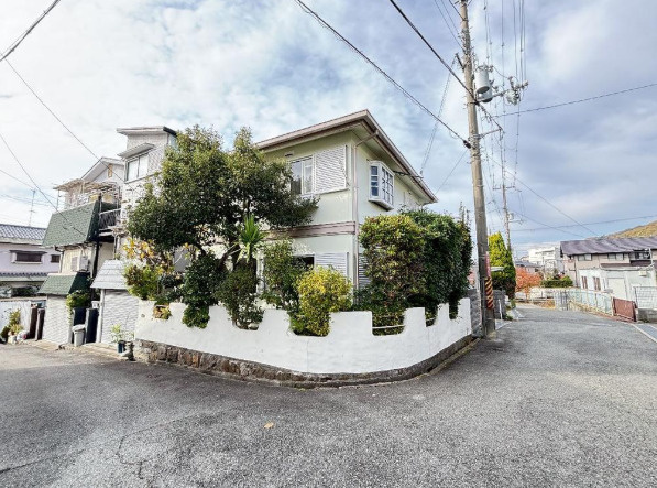 箕面市新稲６丁目　中古戸建