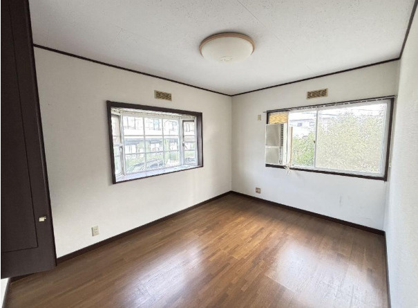 箕面市新稲６丁目　中古戸建