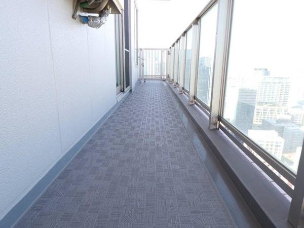 【バルコニー】 | 【バルコニー】
27.55㎡の広々バルコニー！