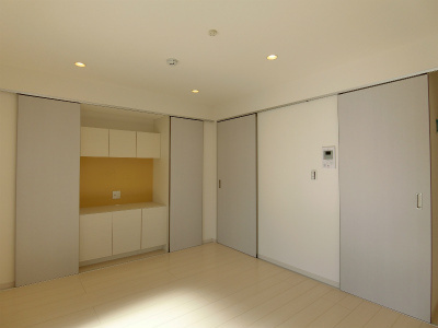 【居間・リビング】 | リブリ・MARS | こちらのリビングで趣味の時間をお楽しみください