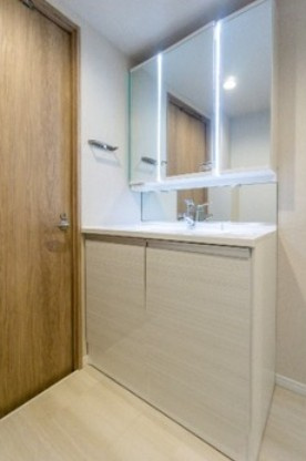 【独立洗面台】